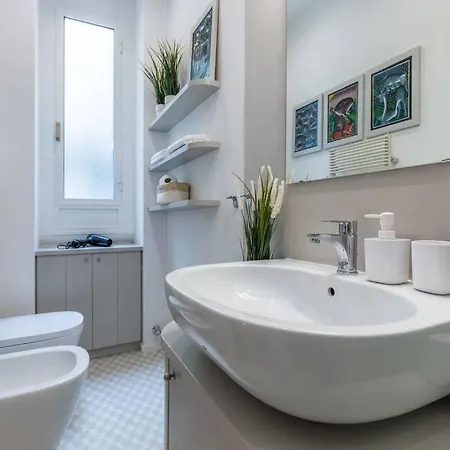Apartment Central Station & Shuttle Airport Stop 2' Walk Milan